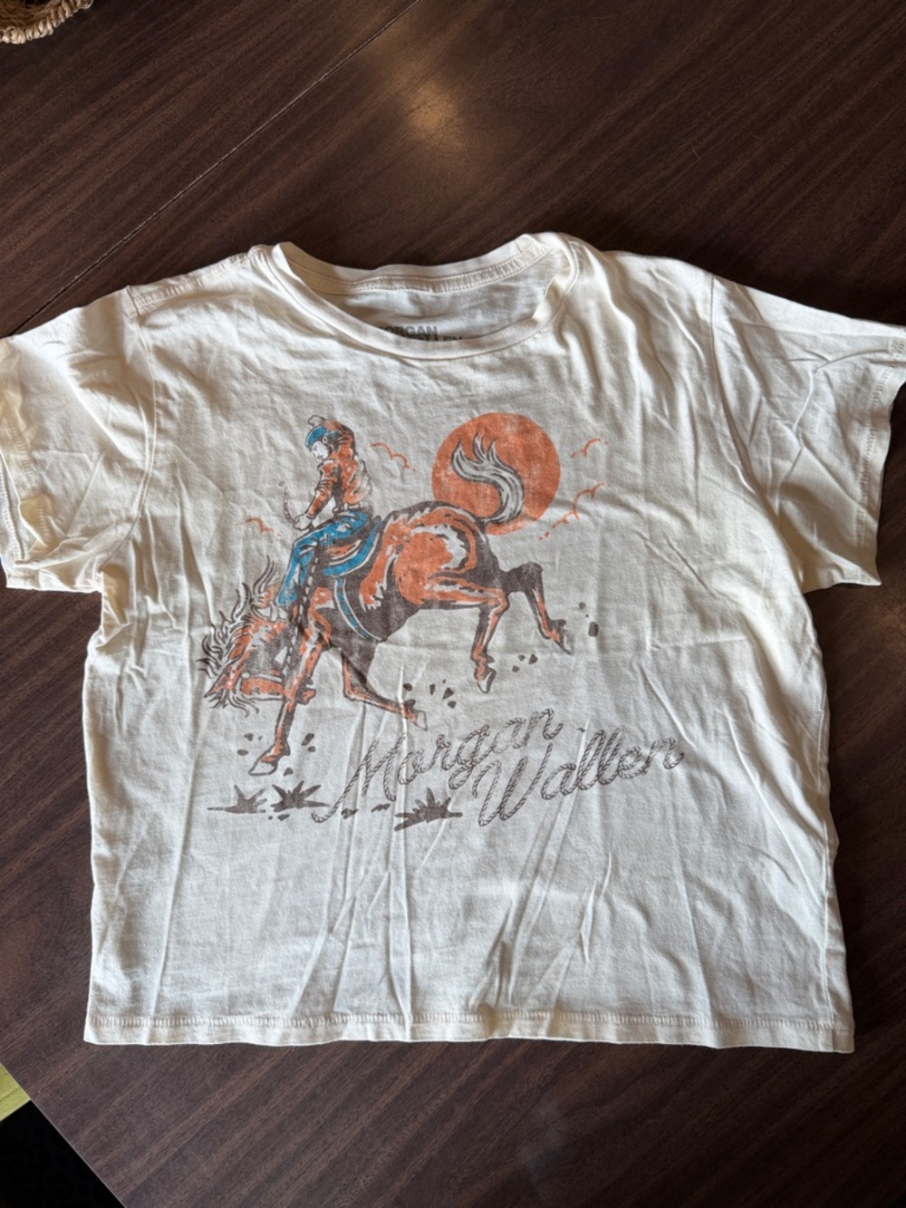 Vintage-Style Morgan Wallen White Graphic Tee - Short Sleeve